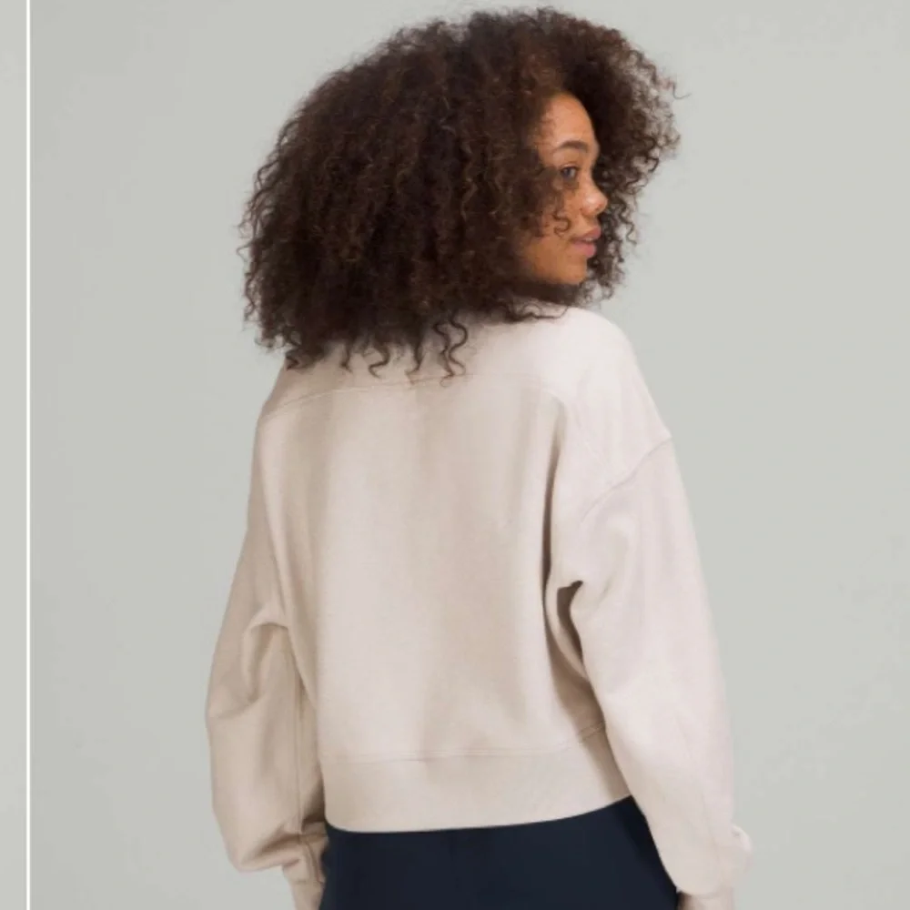Lululemon Perfectly Oversized Crop Crew - Picture 3 of 8